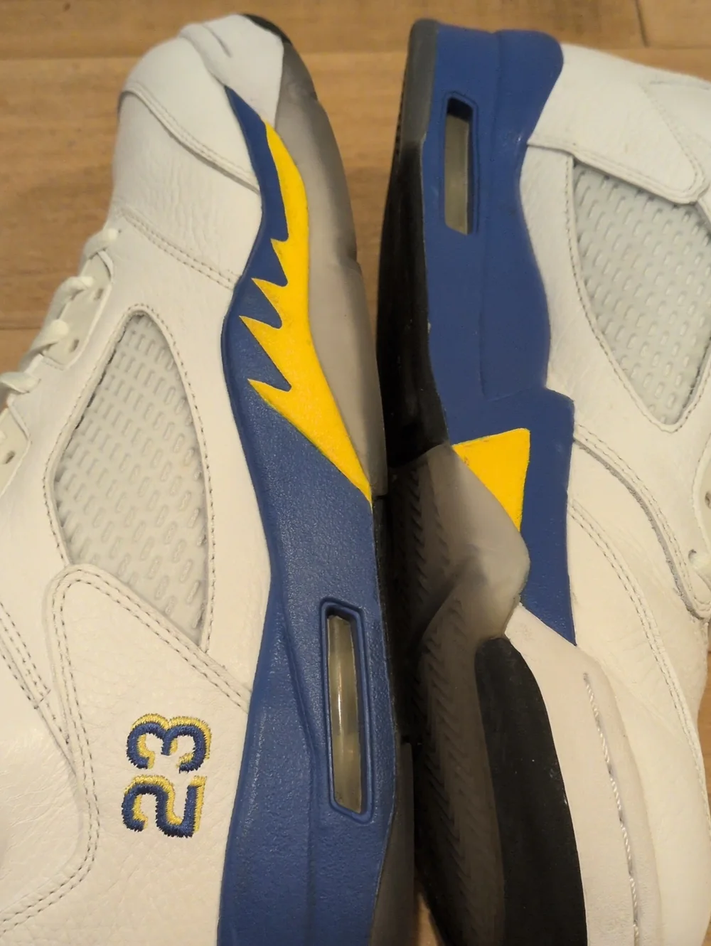 Jordan 5 Retro Laney (2013)  high-top White Varsity Blue 136027189